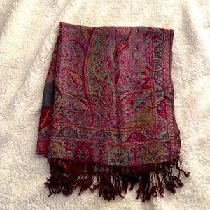 Pashmina scarf